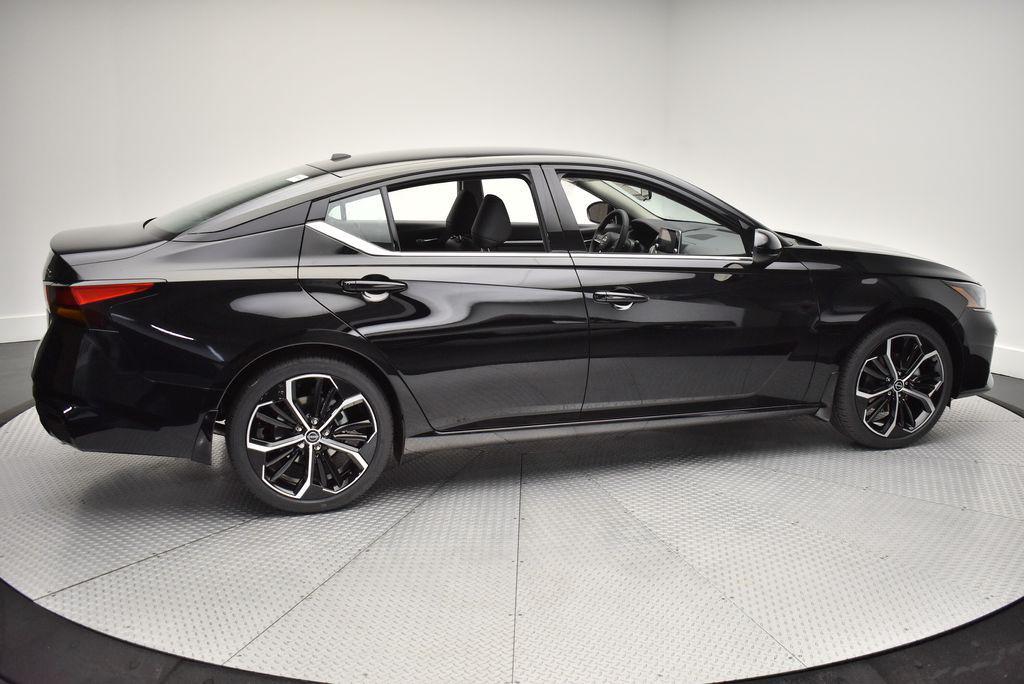 new 2025 Nissan Altima car, priced at $31,435