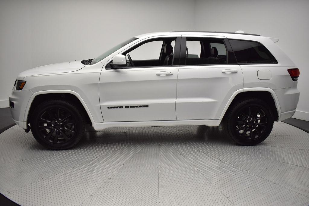 used 2018 Jeep Grand Cherokee car, priced at $17,795