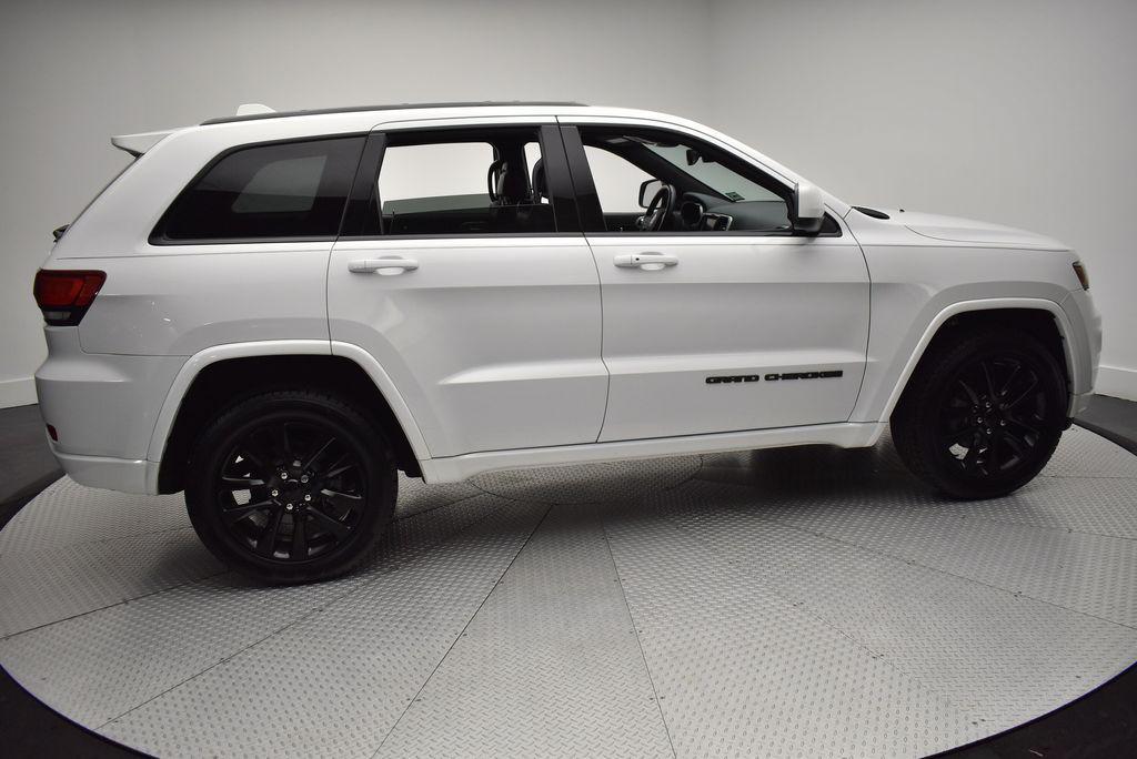 used 2018 Jeep Grand Cherokee car, priced at $17,795