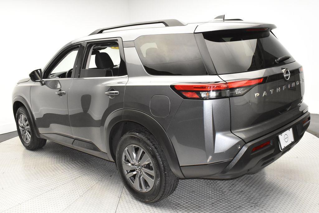 used 2025 Nissan Pathfinder car, priced at $33,395