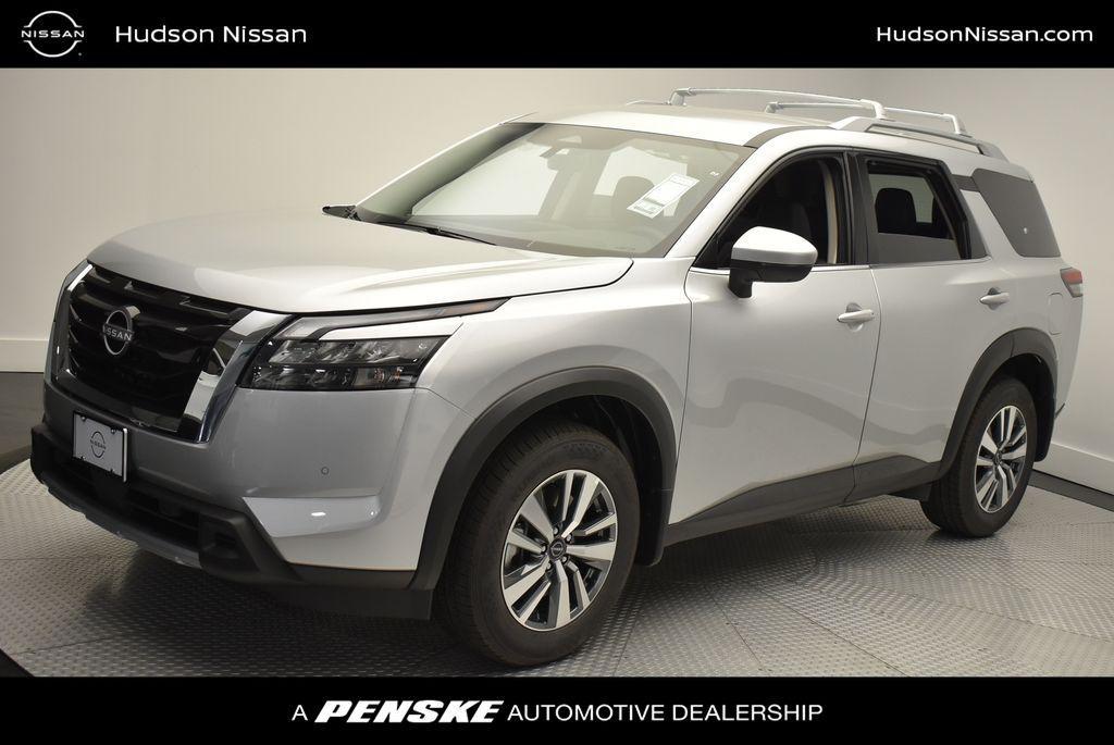 new 2025 Nissan Pathfinder car, priced at $46,935