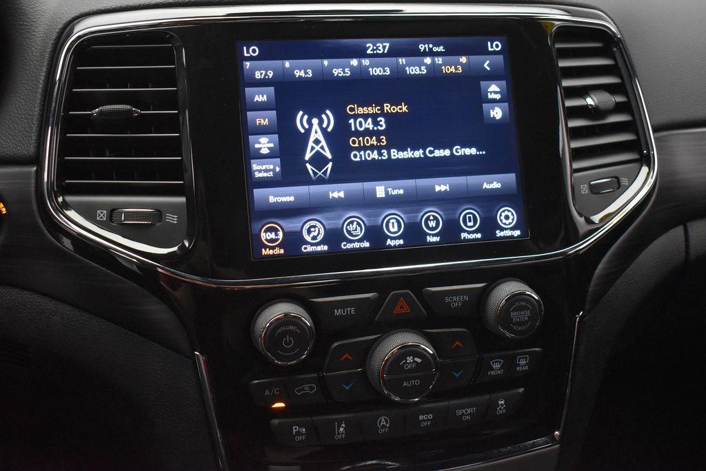 used 2022 Jeep Grand Cherokee car, priced at $26,795