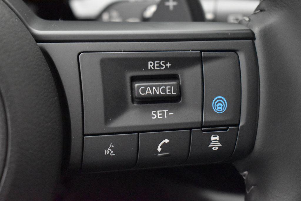 new 2025 Nissan Pathfinder car, priced at $43,880