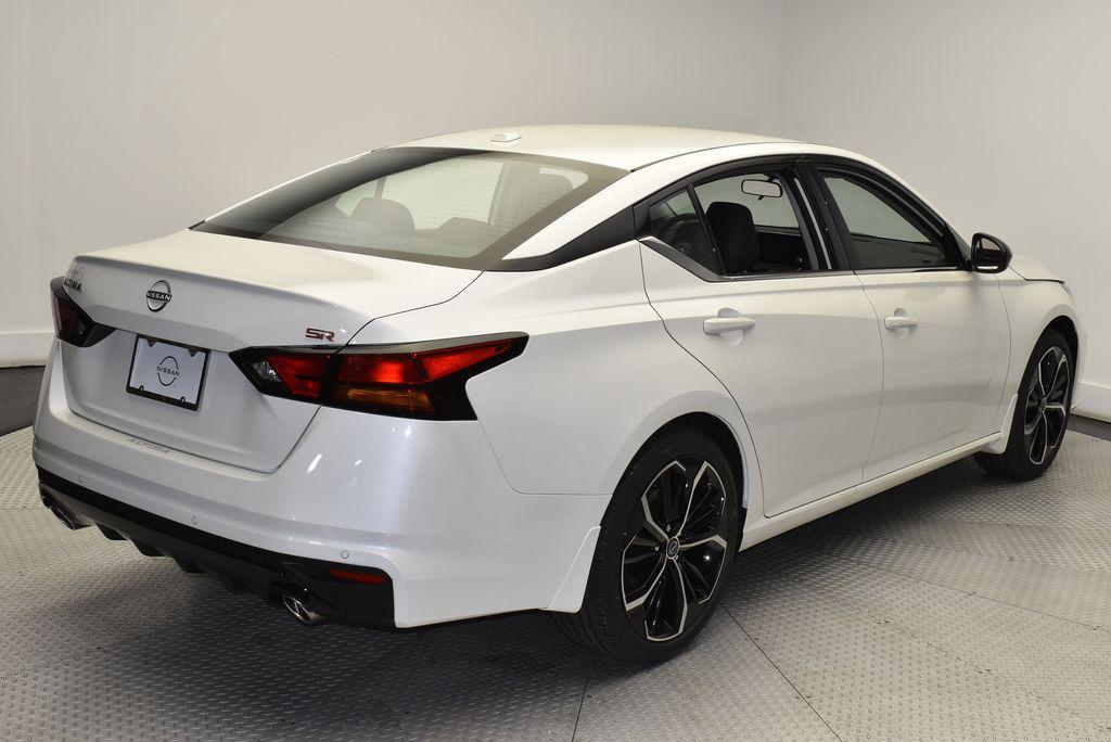 new 2025 Nissan Altima car, priced at $31,895