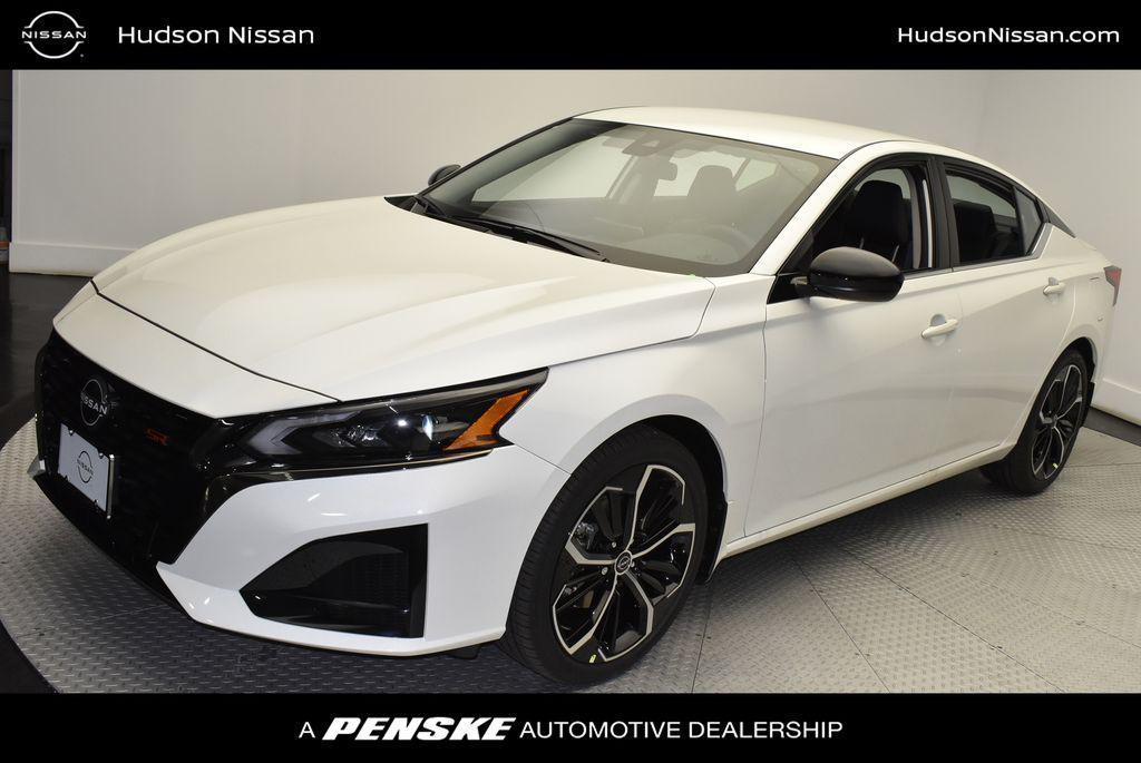 new 2025 Nissan Altima car, priced at $31,895