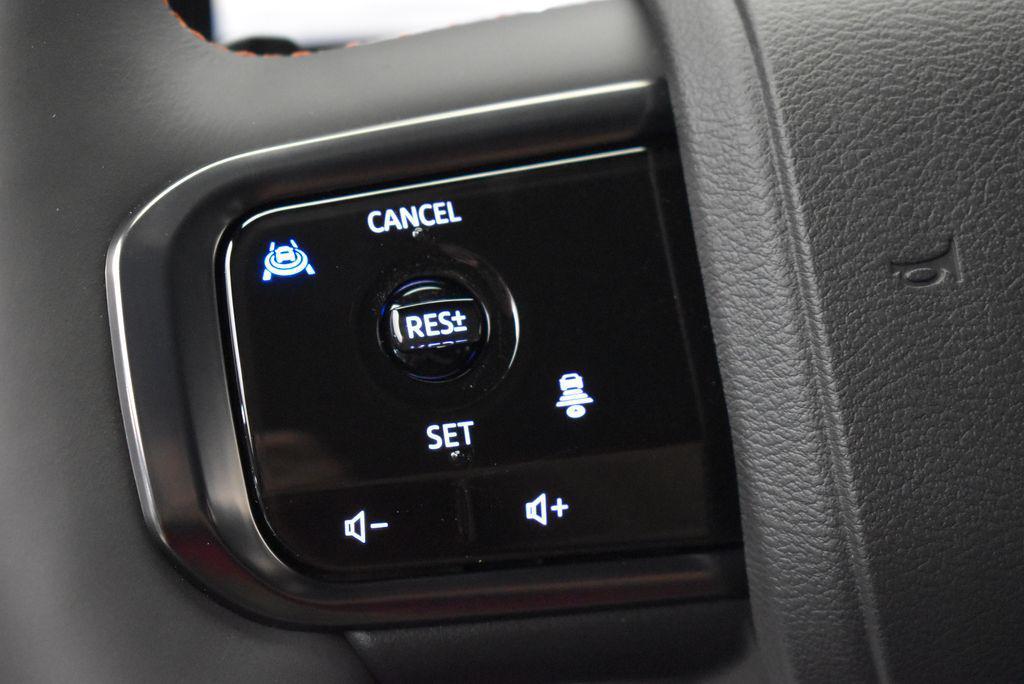 new 2025 Nissan Armada car, priced at $78,985