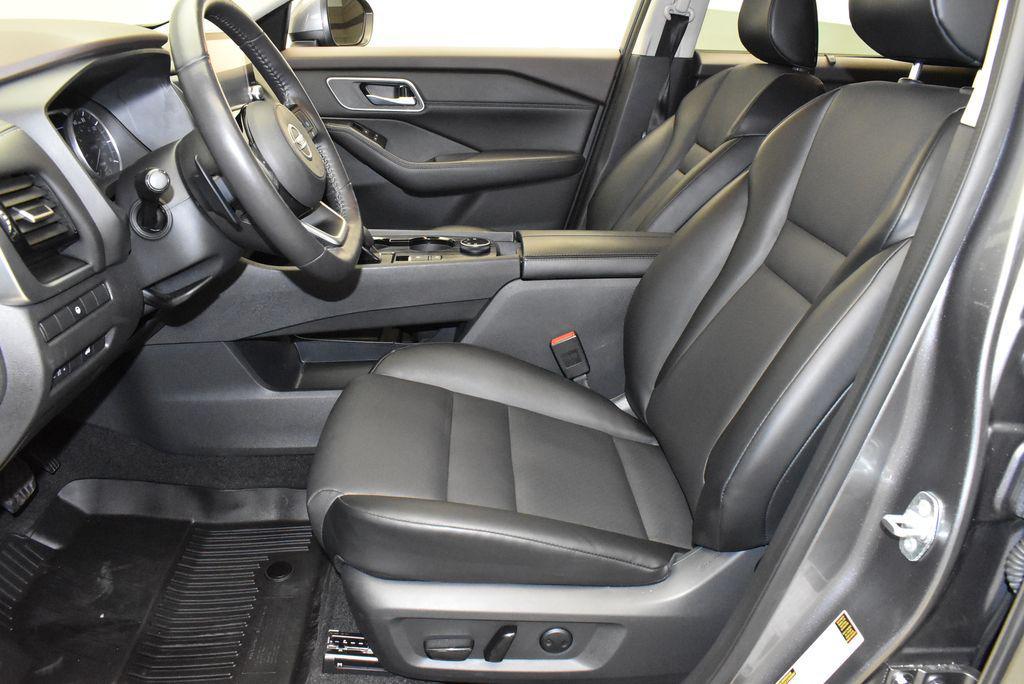 used 2021 Nissan Rogue car, priced at $21,795