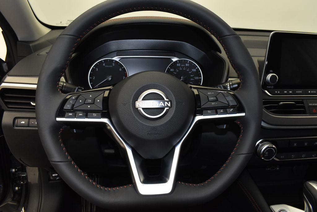 new 2025 Nissan Altima car, priced at $31,490