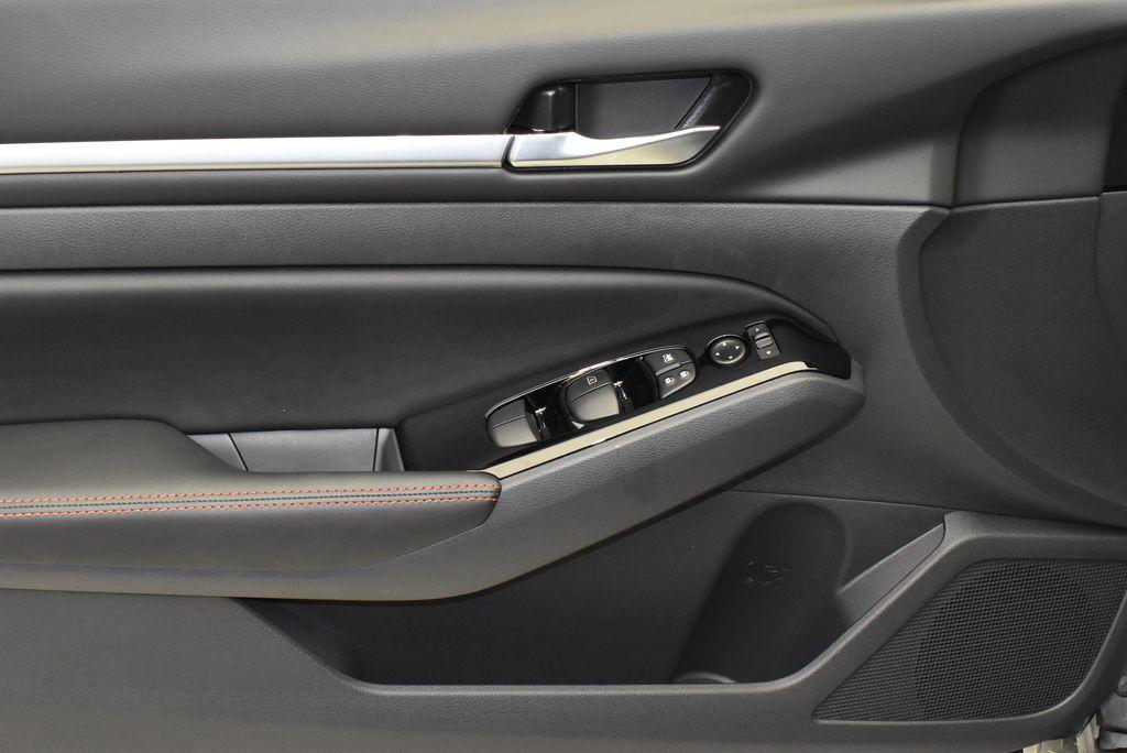 new 2025 Nissan Altima car, priced at $31,490