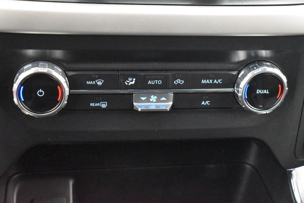 used 2022 Ford F-150 car, priced at $34,395