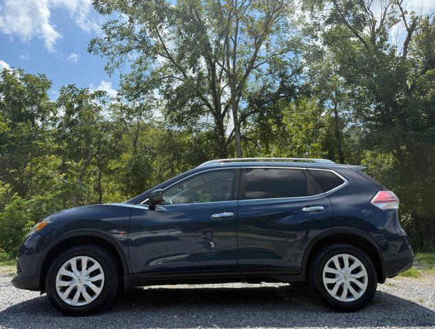 used 2016 Nissan Rogue car, priced at $11,175