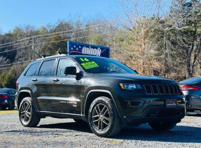 used 2016 Jeep Grand Cherokee car, priced at $12,995