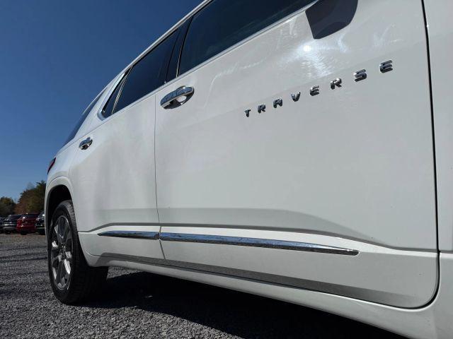 used 2019 Chevrolet Traverse car, priced at $24,295