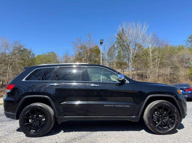 used 2021 Jeep Grand Cherokee car, priced at $23,950