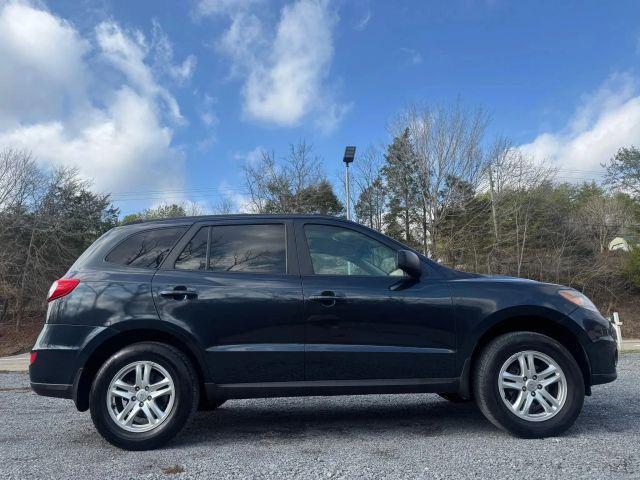 used 2012 Hyundai Santa Fe car, priced at $5,495