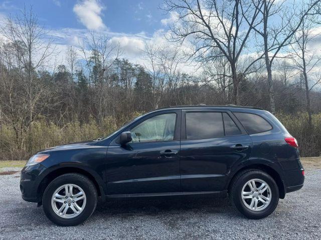 used 2012 Hyundai Santa Fe car, priced at $5,495