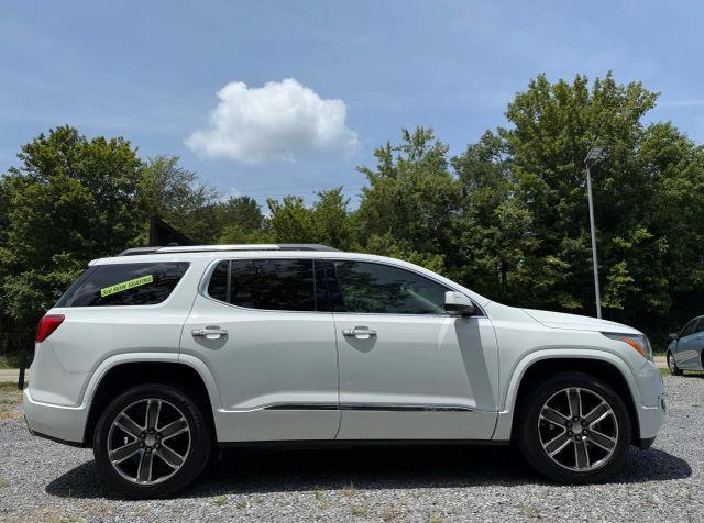 used 2019 GMC Acadia car, priced at $20,825