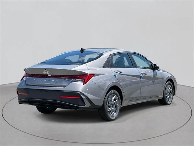 new 2025 Hyundai ELANTRA HEV car, priced at $25,930