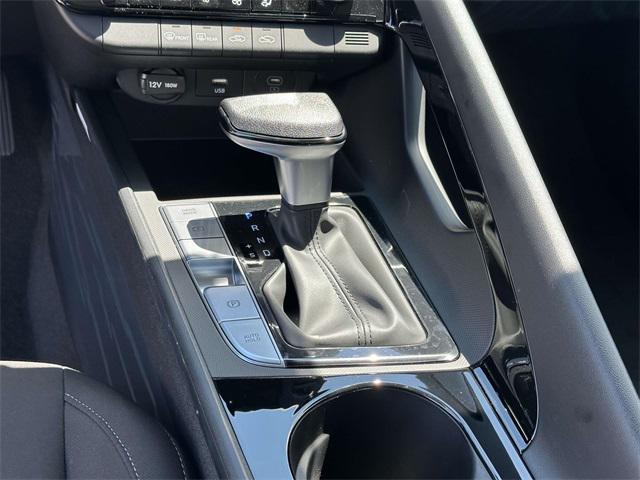 new 2025 Hyundai ELANTRA HEV car, priced at $25,930