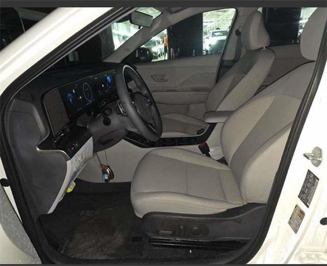 used 2025 Hyundai Kona EV car, priced at $27,500