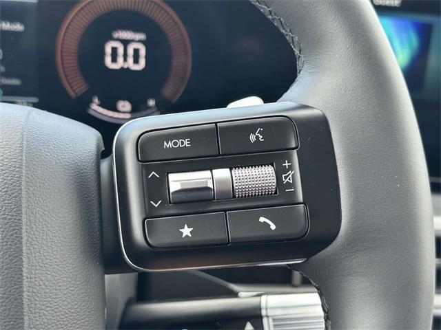 new 2025 Hyundai Santa Fe car, priced at $40,025