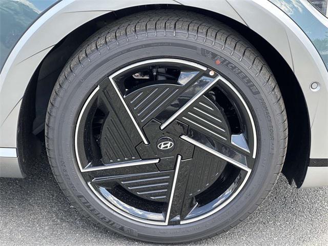 new 2025 Hyundai IONIQ 5 car, priced at $60,350