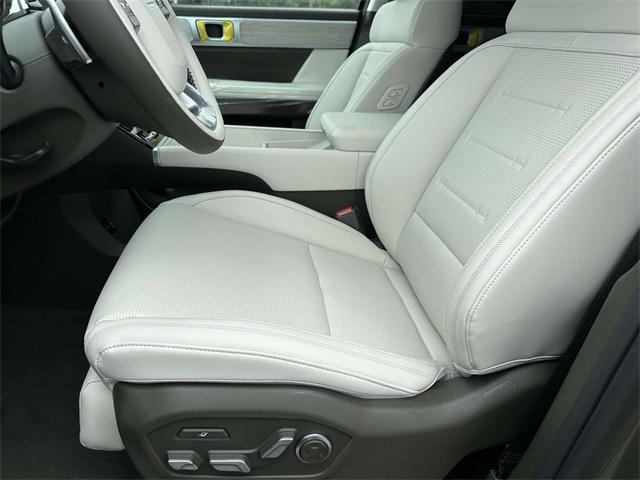 new 2025 Hyundai SANTA FE HEV car, priced at $49,929