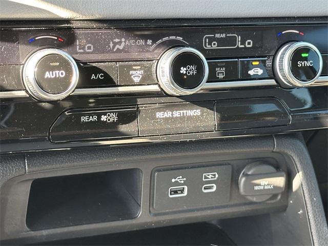 used 2023 Honda Pilot car, priced at $29,500