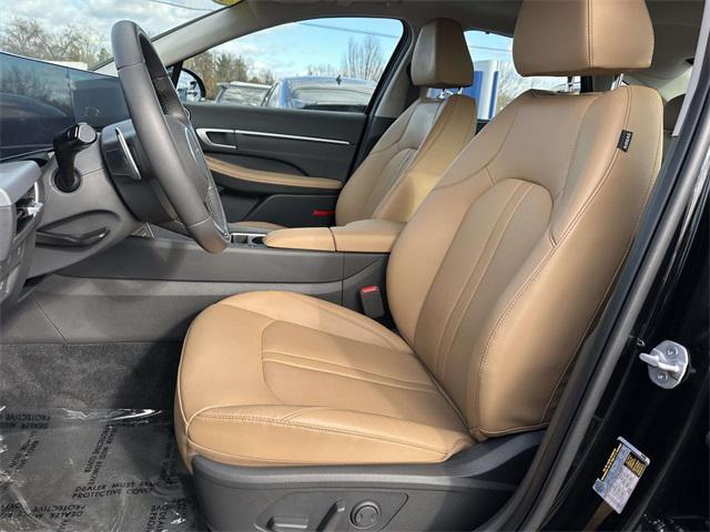 used 2025 Hyundai Sonata Hybrid car, priced at $30,600