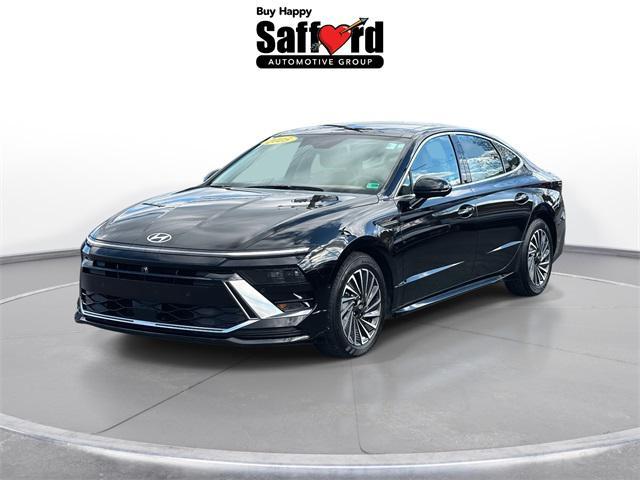 used 2025 Hyundai Sonata Hybrid car, priced at $30,600