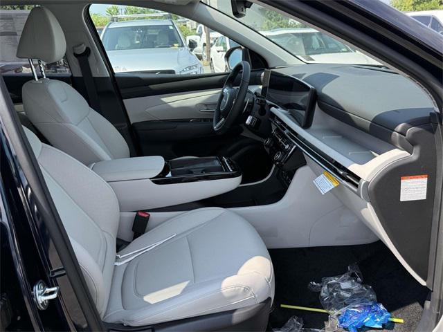new 2025 Hyundai TUCSON Hybrid car, priced at $37,400