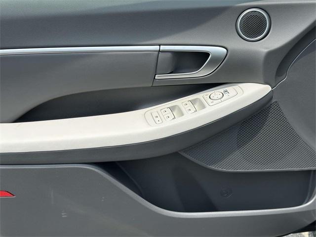 new 2025 Hyundai Sonata car, priced at $30,140