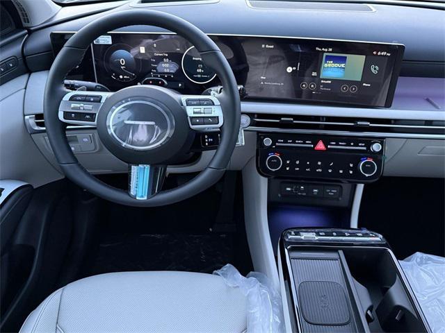 new 2025 Hyundai Tucson car, priced at $41,010