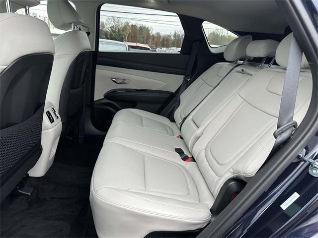used 2025 Hyundai TUCSON Hybrid car, priced at $35,500