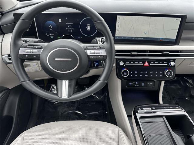 used 2025 Hyundai TUCSON Hybrid car, priced at $35,500