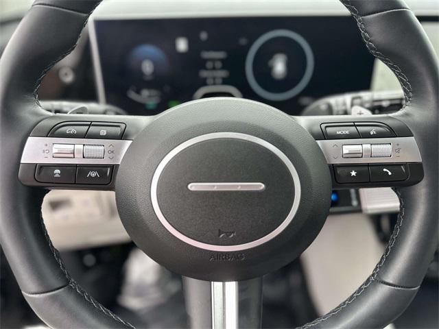 used 2025 Hyundai TUCSON Hybrid car, priced at $35,500