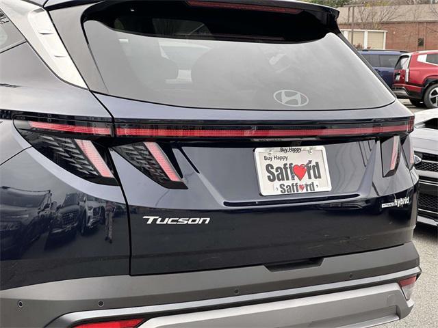 used 2025 Hyundai TUCSON Hybrid car, priced at $35,500