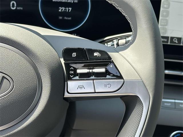 new 2025 Hyundai Elantra car, priced at $27,935