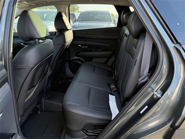 new 2025 Hyundai TUCSON Hybrid car, priced at $41,290