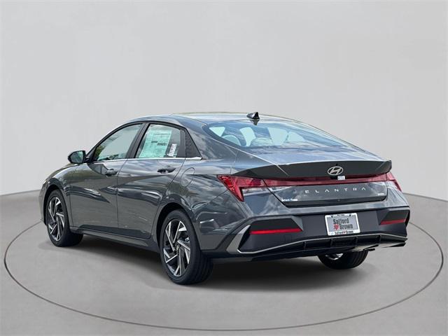 new 2025 Hyundai Elantra car, priced at $30,330