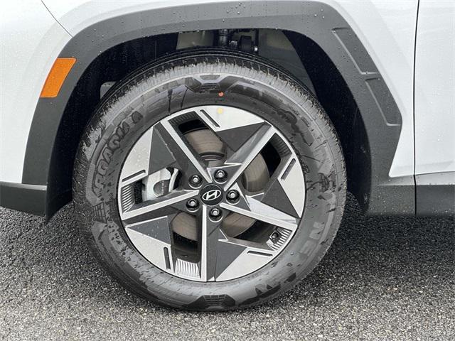 new 2025 Hyundai TUCSON Hybrid car, priced at $37,165