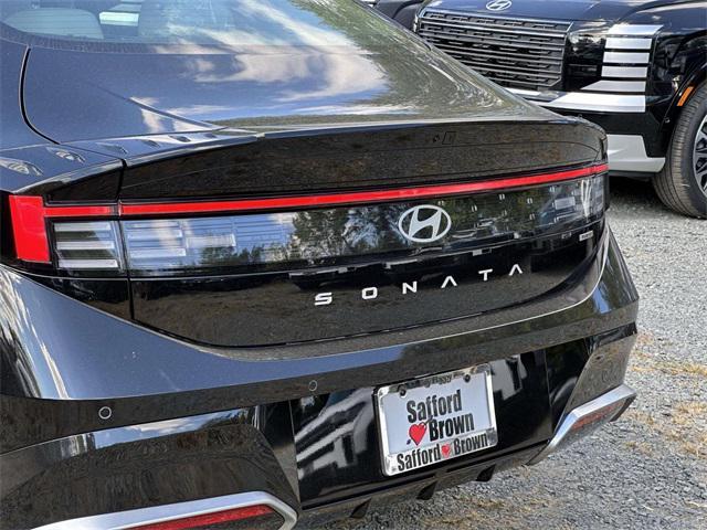 new 2026 Hyundai Sonata Hybrid car, priced at $39,940