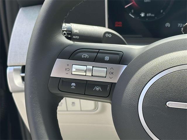 new 2025 Hyundai Tucson car, priced at $34,870