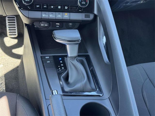 new 2025 Hyundai Elantra car, priced at $24,810