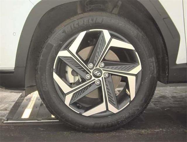 used 2024 Hyundai TUCSON Hybrid car, priced at $32,300