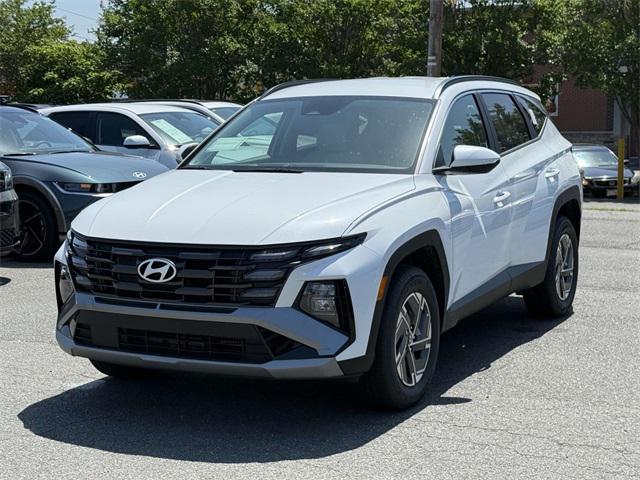 new 2025 Hyundai TUCSON Hybrid car, priced at $34,725