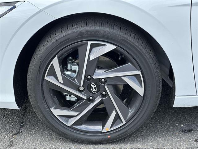 new 2025 Hyundai Elantra car, priced at $30,815