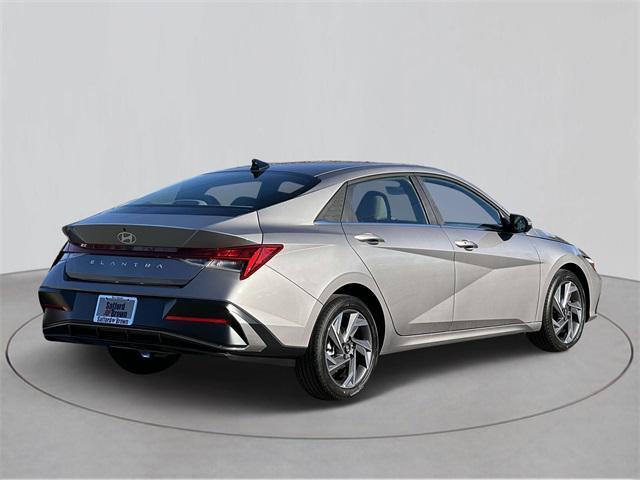 new 2025 Hyundai Elantra car, priced at $26,622