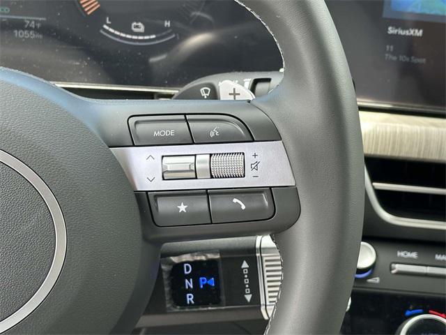 new 2025 Hyundai Sonata Hybrid car, priced at $31,730