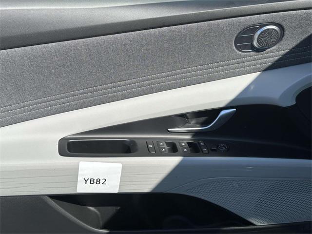 new 2025 Hyundai Elantra car, priced at $29,752